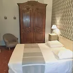 Bed & Breakfast Chateau Des Charmes 3*