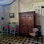 Chateau Des Charmes Bed & Breakfast Guereins