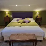 Bed & Breakfast Chateau Des Charmes 3*