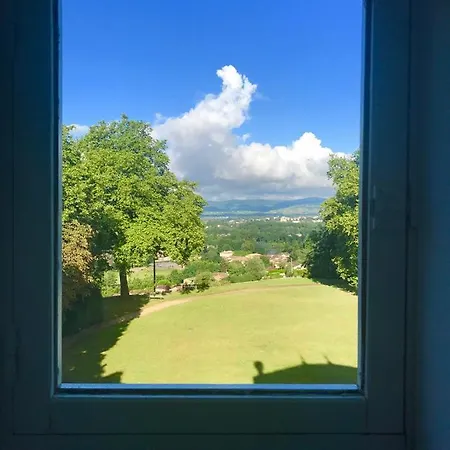 Chateau Des Charmes 3*