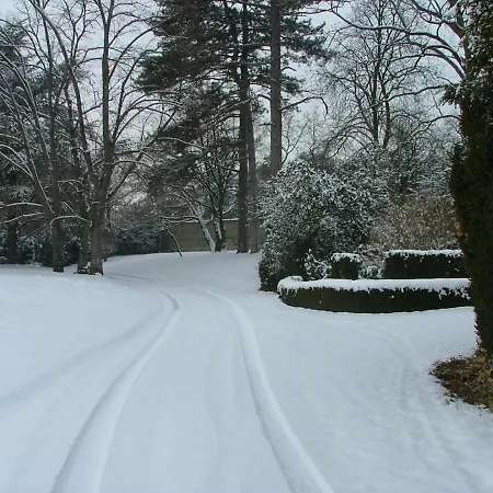 Bed & Breakfast Chateau Des Charmes Guereins