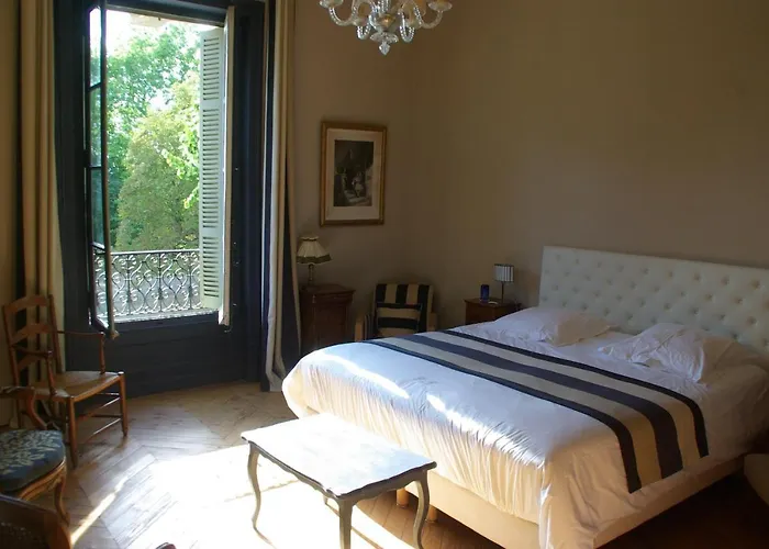 Oda ve Kahvaltı Chateau Des Charmes 3*