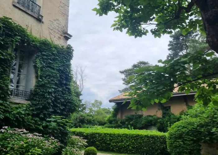 Chateau Des Charmes