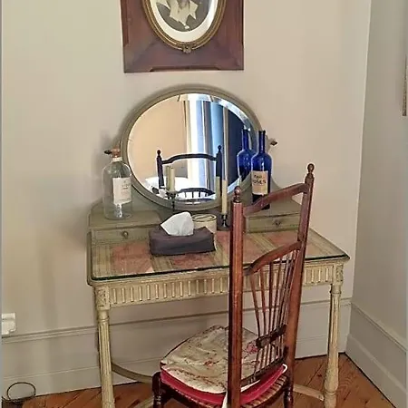 Bed & Breakfast Chateau Des Charmes 3*
